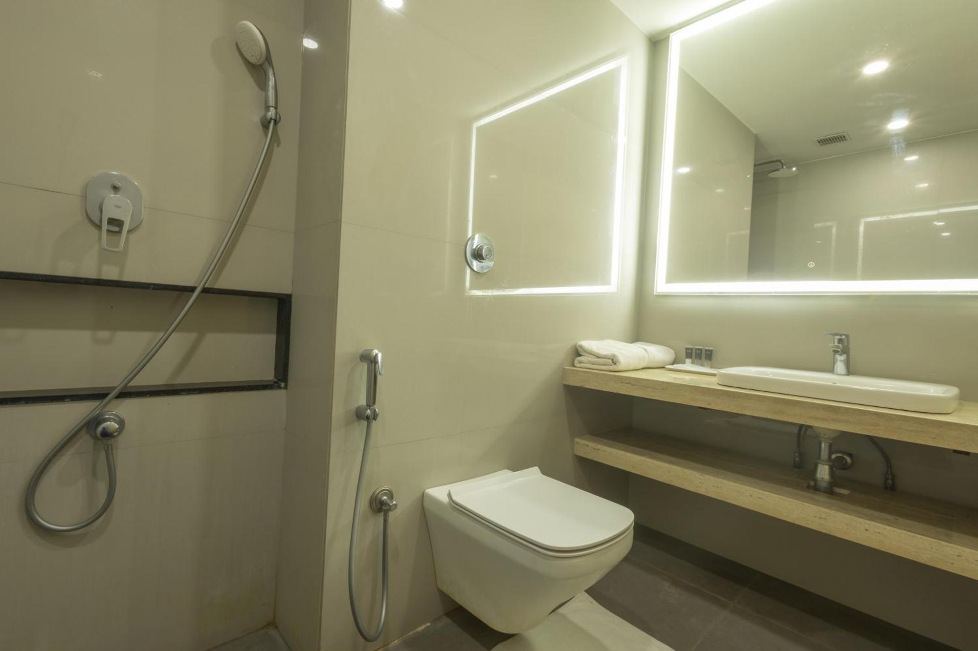 Hotel Parsons Court Dindigul Esterno foto