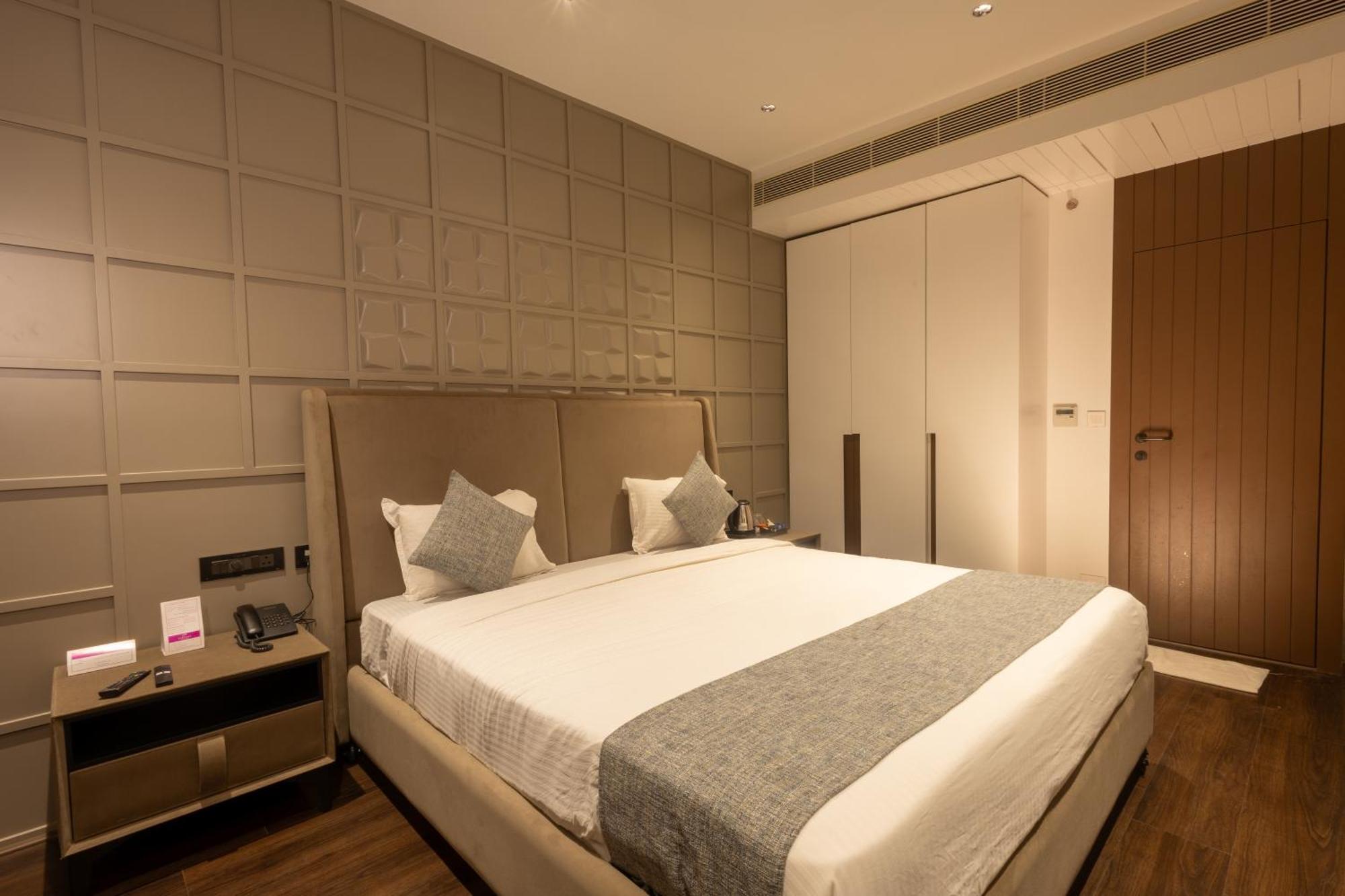 Hotel Parsons Court Dindigul Esterno foto
