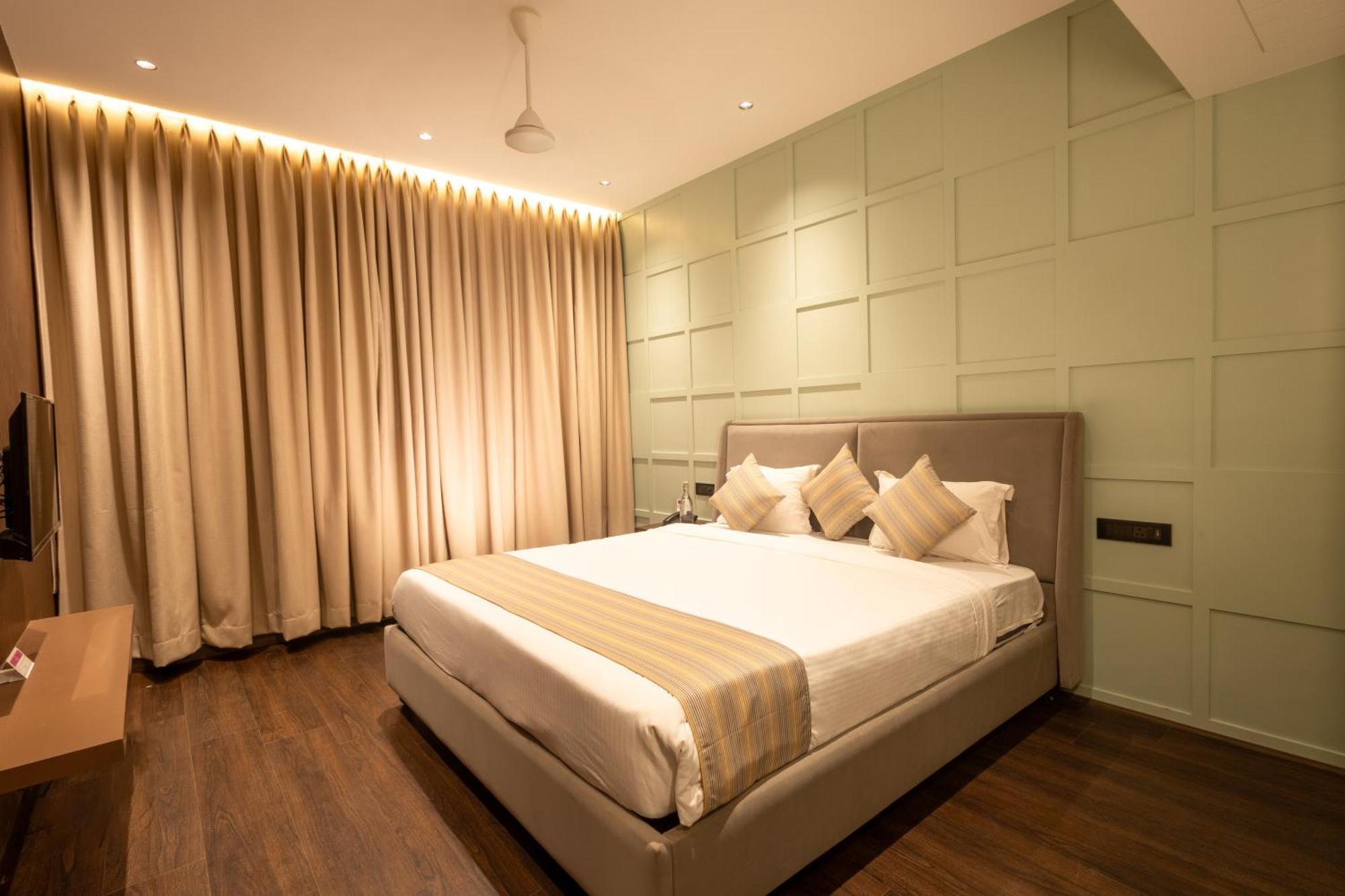 Hotel Parsons Court Dindigul Esterno foto
