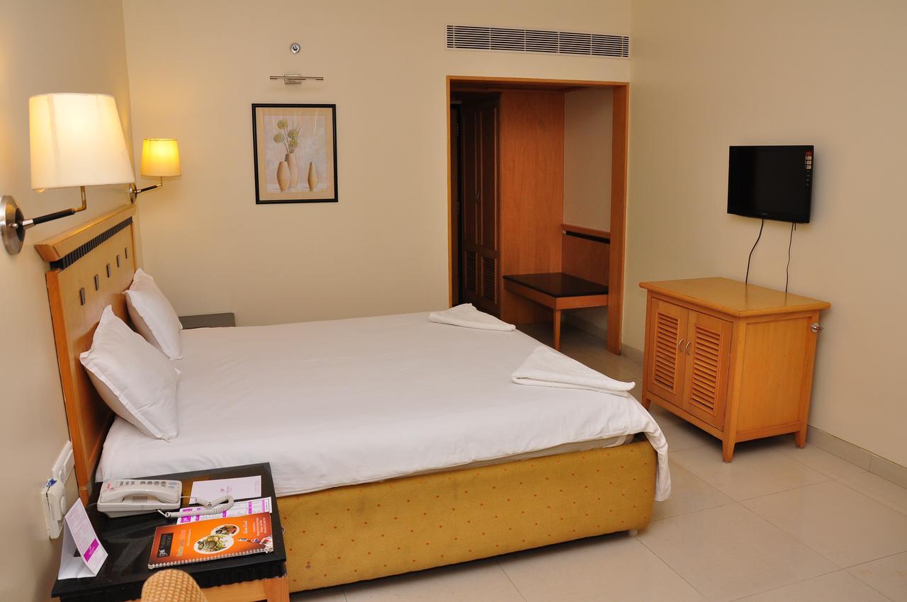 Hotel Parsons Court Dindigul Esterno foto