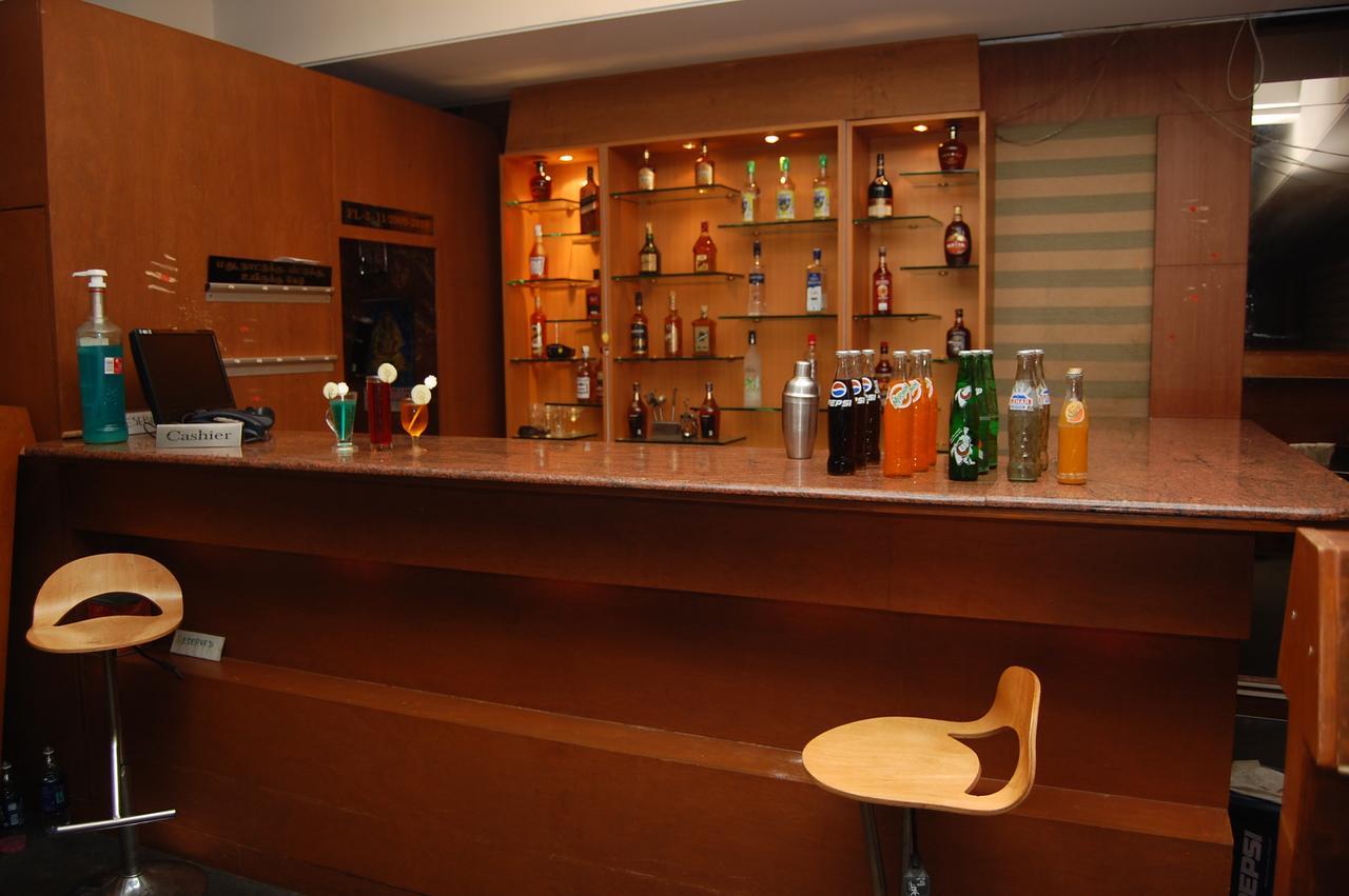 Hotel Parsons Court Dindigul Esterno foto