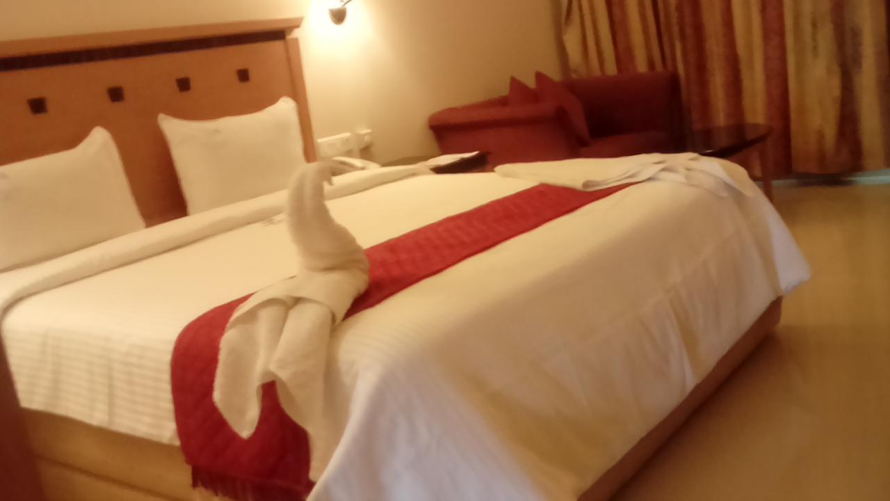 Hotel Parsons Court Dindigul Esterno foto
