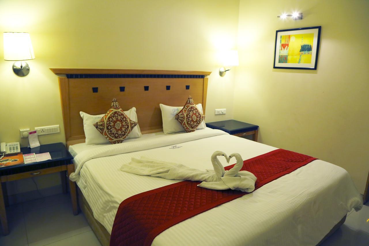 Hotel Parsons Court Dindigul Esterno foto